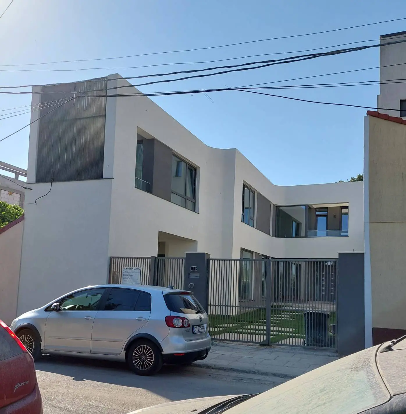 Projekt domu dwupiętrowego o pow. 235 m²: 4 Sypialnie, 3 Łazienki, bez Garażu