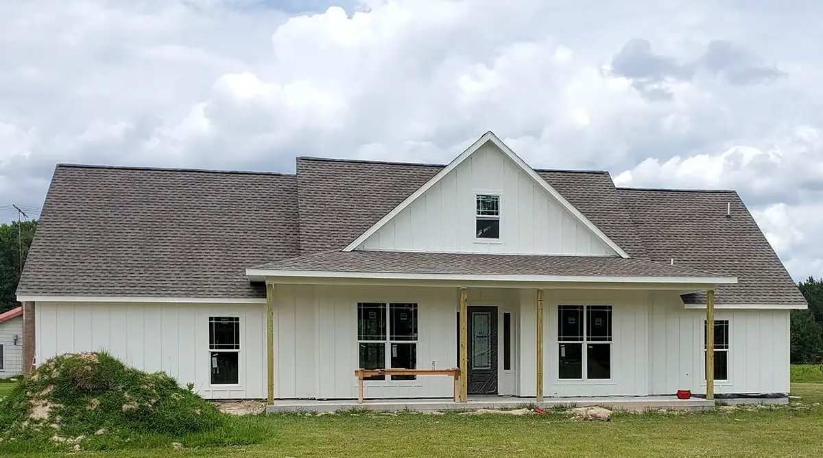 Projekt domu parterowego o pow. 44 m²: 3 Sypialnie, 3 Łazienki, Otwarta kuchnia, Garaż