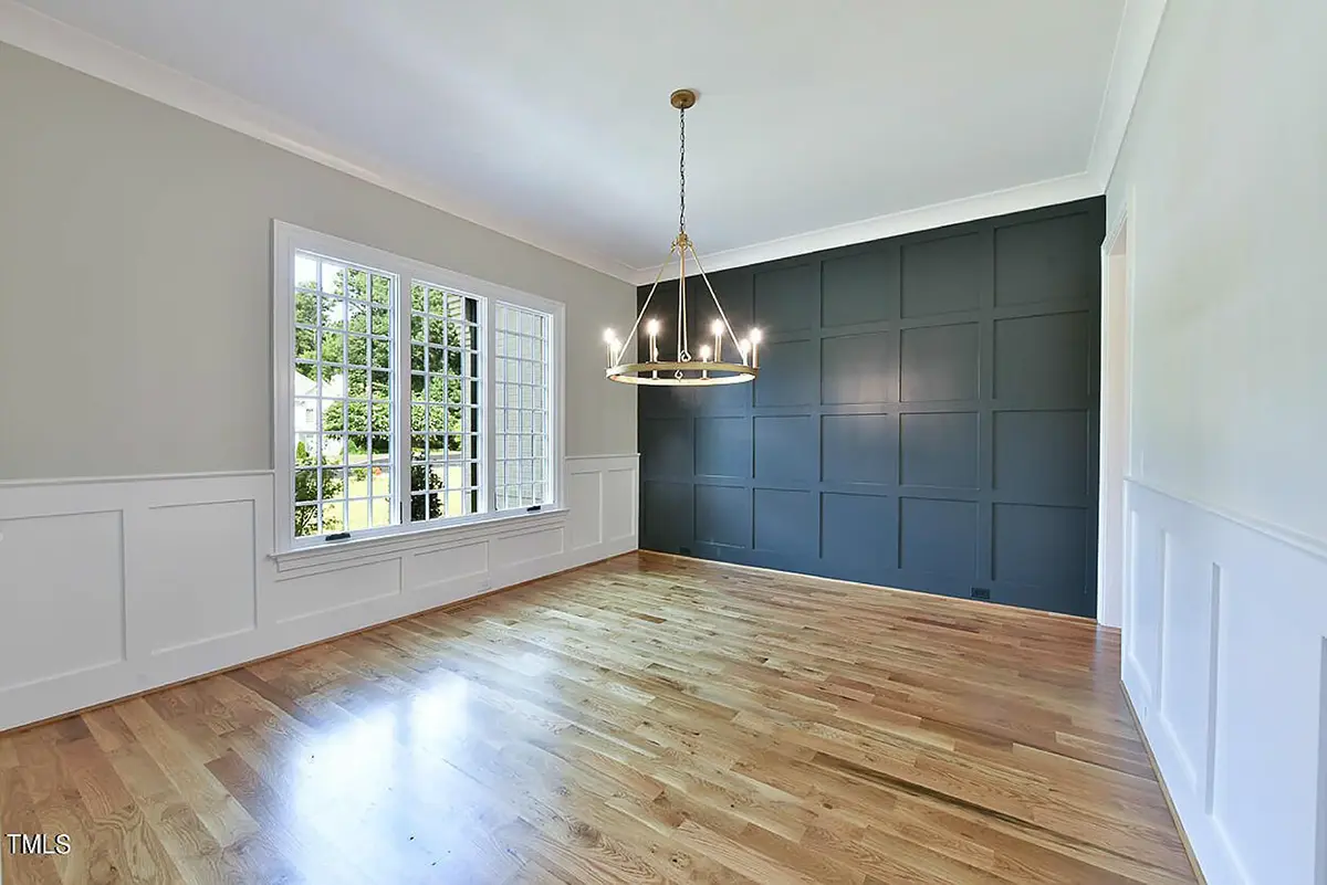 Projekt domu z poddaszem użytkowym o pow. 399 m²: 5 Sypialnie, 7 Łazienki, Otwarta kuchnia, Garaż