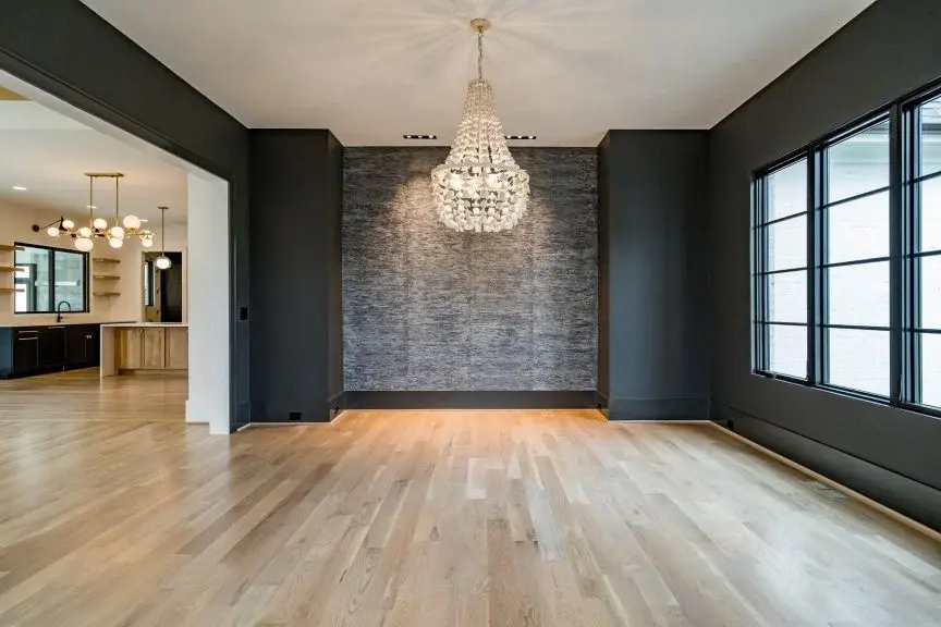 Wnętrza 10 – Projekt domu piętrowego + piwnicą o pow. 599 m²: 6 Sypialnie, Gabinet, 8 Łazienki, Otwarta kuchnia, Garaż — 36963R