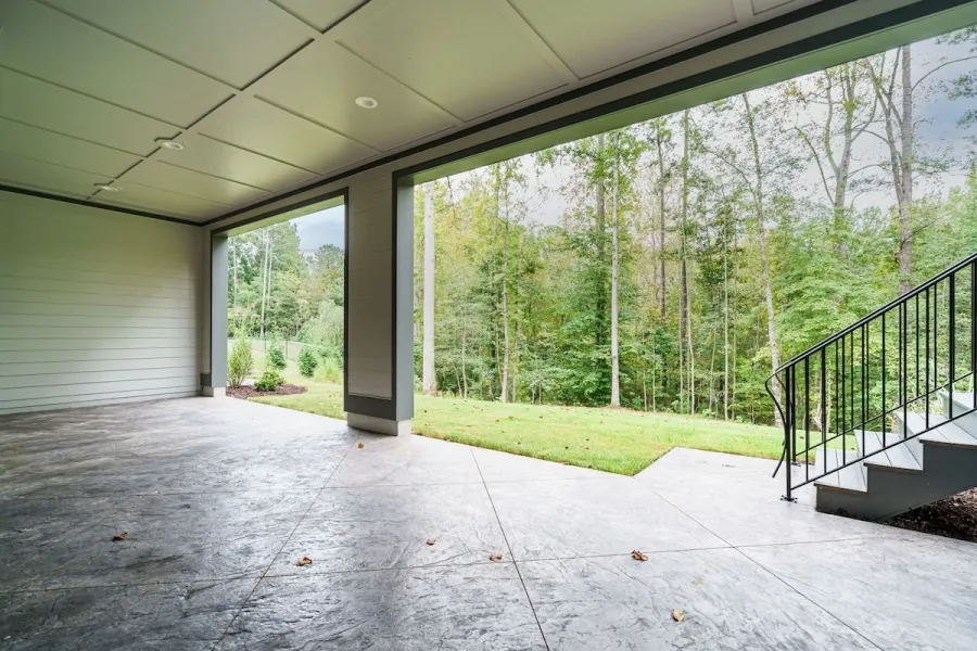 Zdjęcia zrealizowanych domów 17 – Projekt domu piętrowego o pow. 553 m², 4 Sypialnie — 34919R